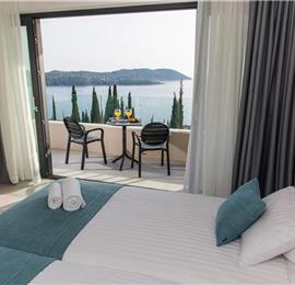 Luxury 5-Bedroom Villa with Sea-Views and Infinity Pool near Dubrovnik – Sleeps 10